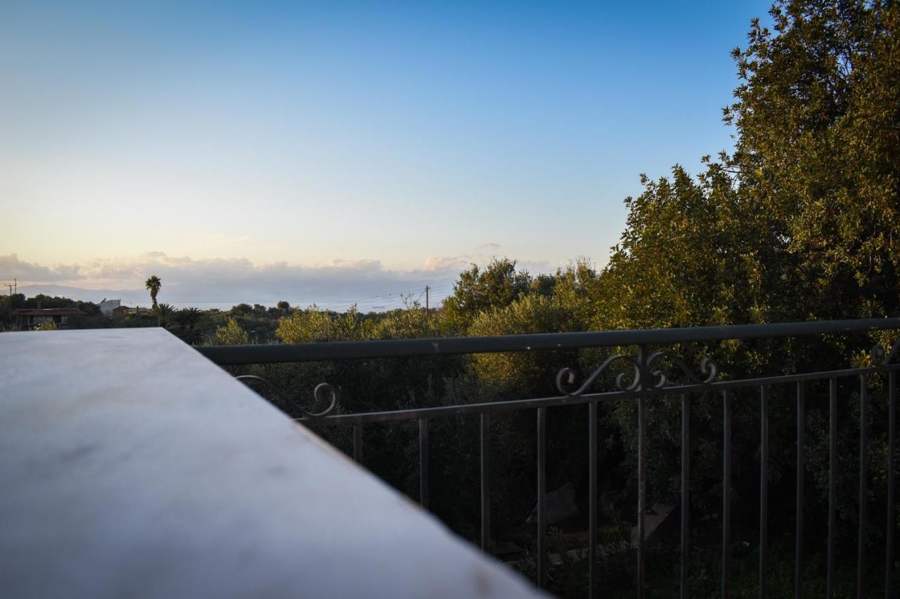 Amber Seaview Villa By The Olive Groves Kalamata Extérieur photo