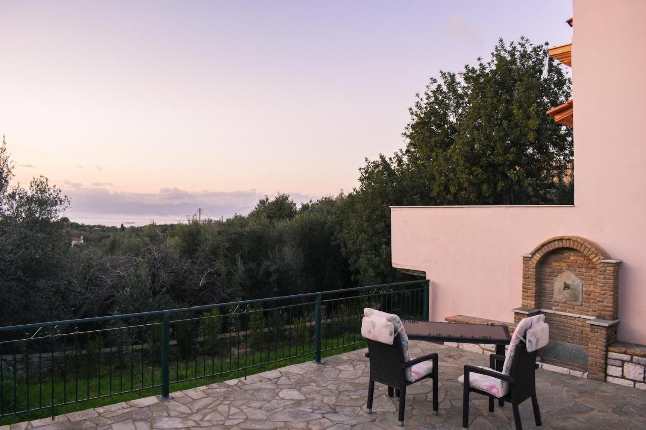 Amber Seaview Villa By The Olive Groves Kalamata Extérieur photo