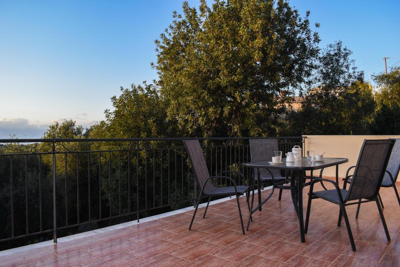 Amber Seaview Villa By The Olive Groves Kalamata Extérieur photo